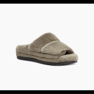 Ugg Men’s Slipper